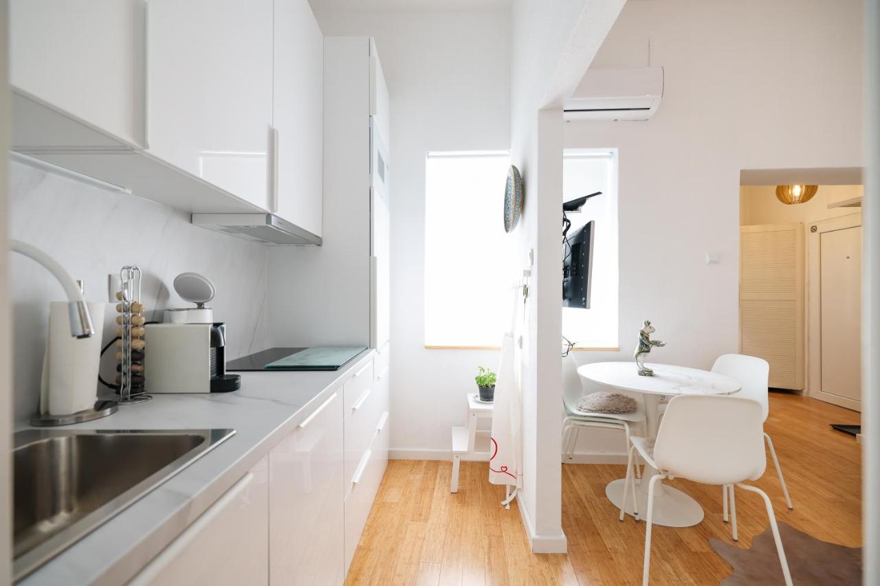 Iadra Apartment In City Center Zára Kültér fotó